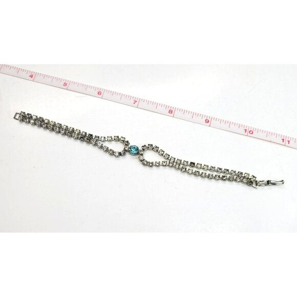 Vintage Rhinestone Bracelet With Blue Gemstone Centerpiece Double Strand LI111 - Picture 3 of 5